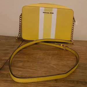 Michael Kors Jet Set Large Crossbody